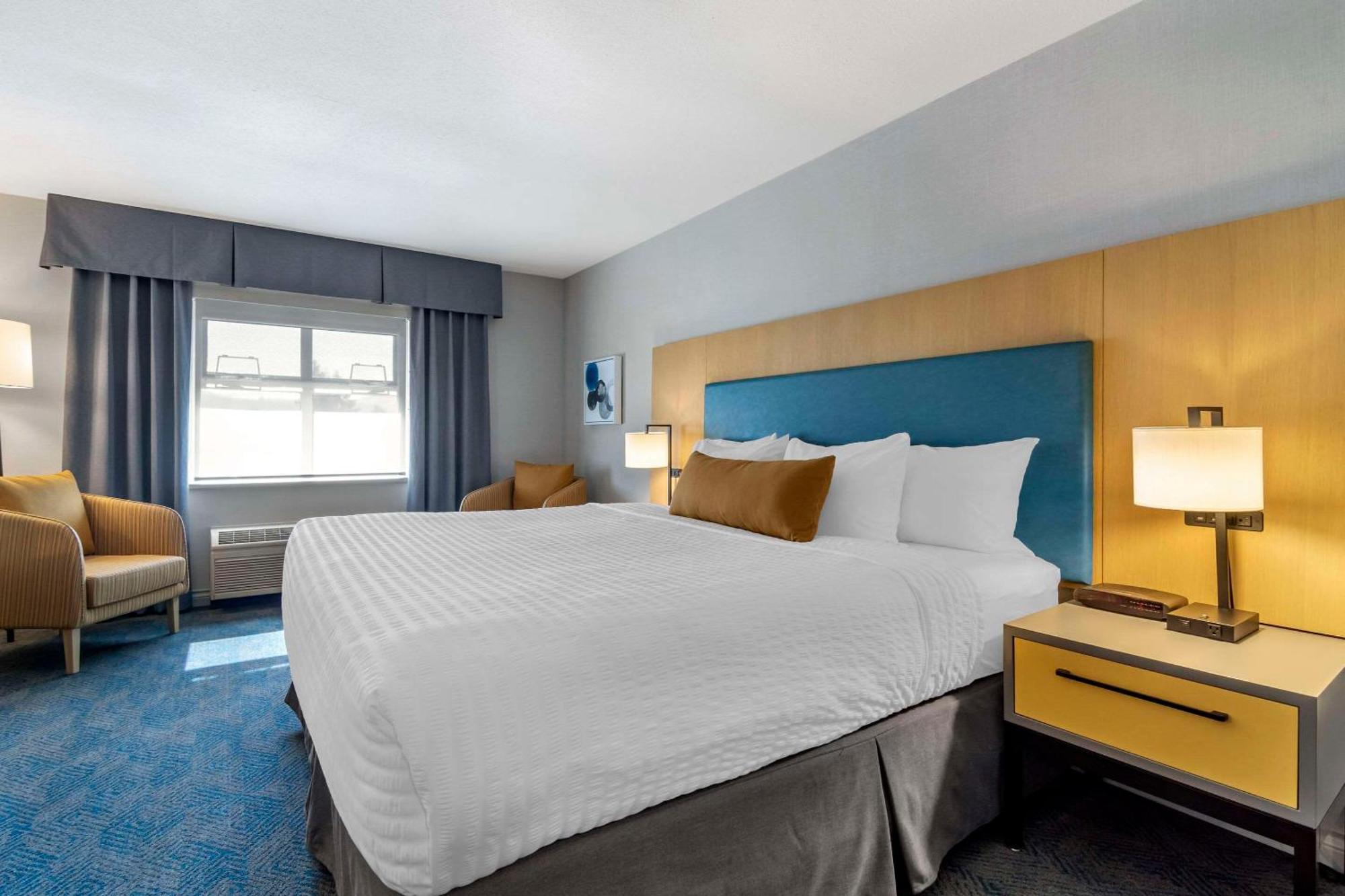 Clarion Hotel & Conference Centre Abbotsford Exterior foto