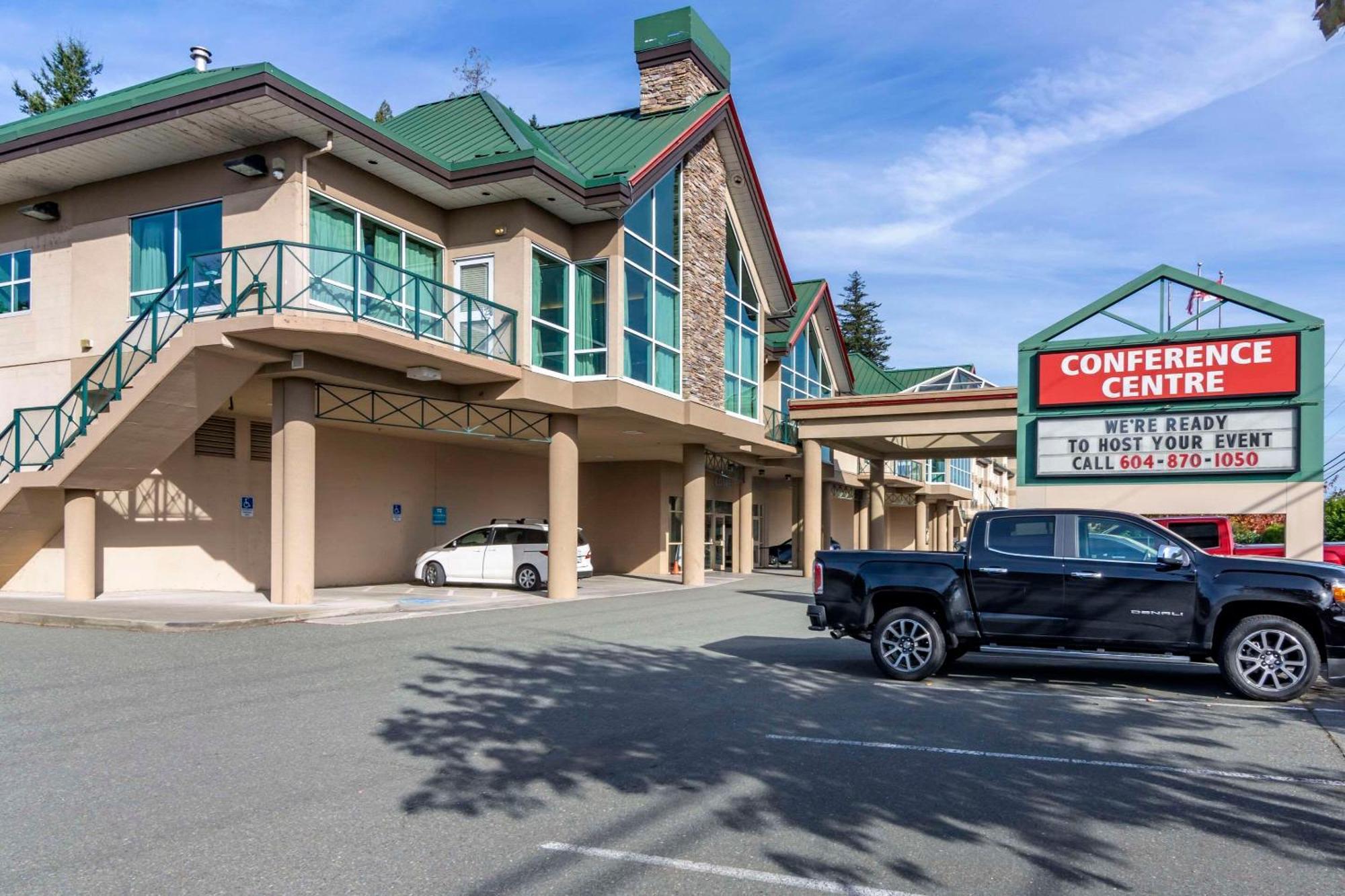 Clarion Hotel & Conference Centre Abbotsford Exterior foto