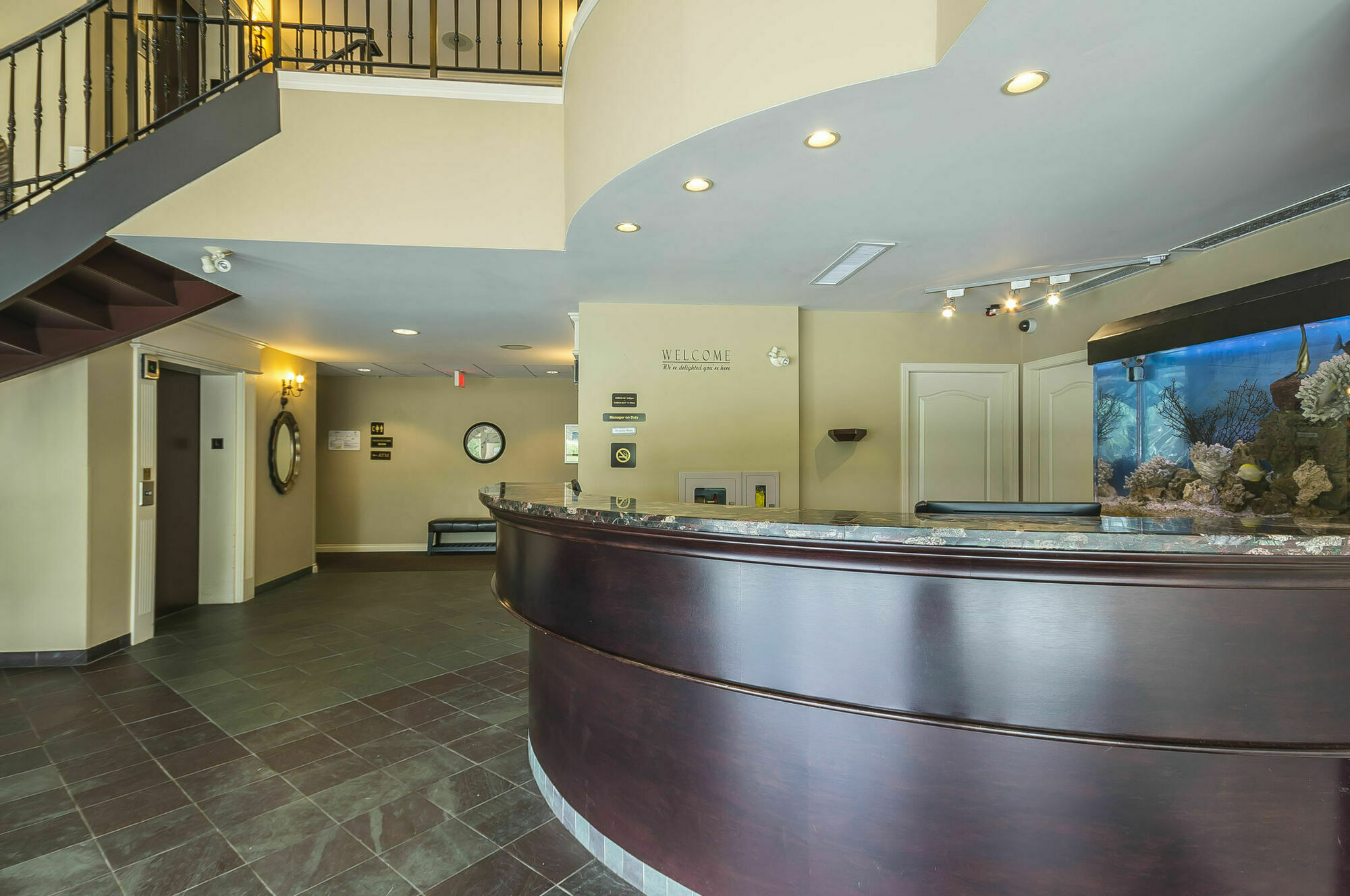 Clarion Hotel & Conference Centre Abbotsford Exterior foto